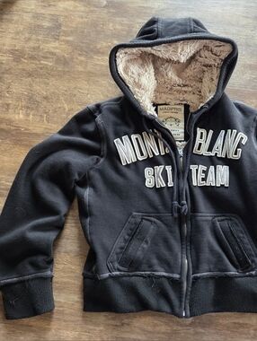 Black Sherpa-Lined Hoodie with 'Mont Blanc Ski Team' ALPS Madipris Urban Vintage